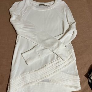 knew never worn sweater